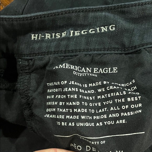 American Eagle Outfitters Women's Dark Jeans - Picture 4 of 6